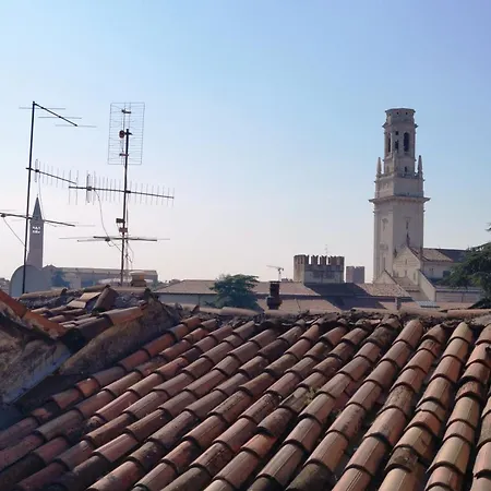 Bed & Breakfast In The Heart Of Verona